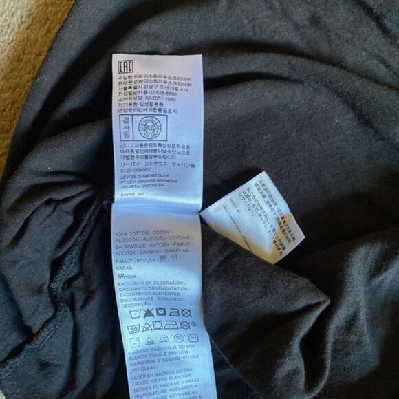 Levi’s T-shirt - Picture 4 of 4